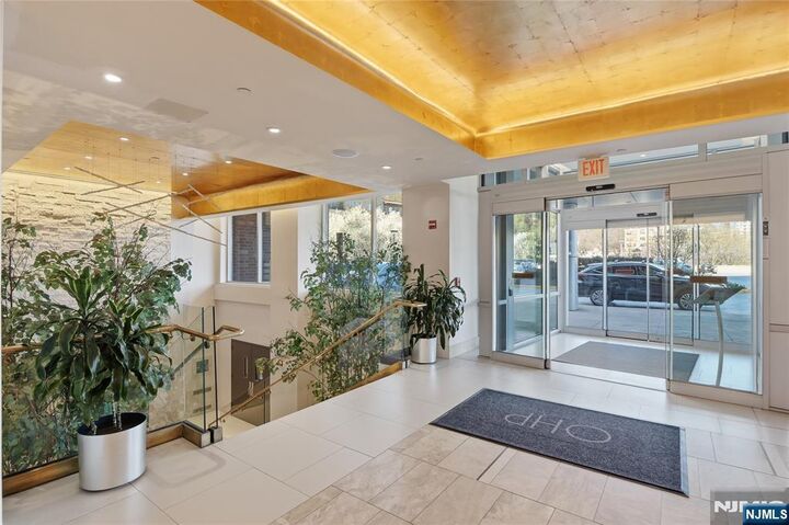 Property Photo:  1008 Hudson Park  NJ 07020 