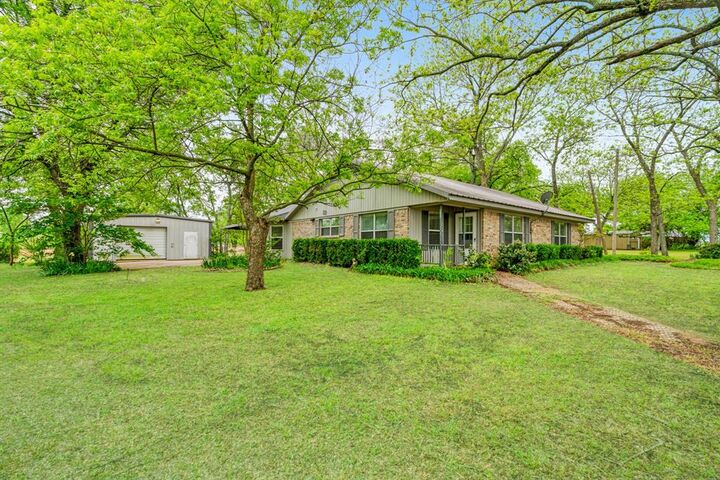 Property Photo:  7757 Farm Road 137  TX 75460 