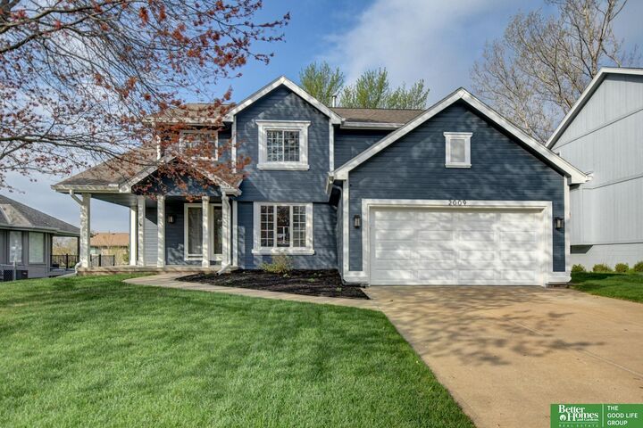 Property Photo:  2009 Liberty Lane  NE 68133 