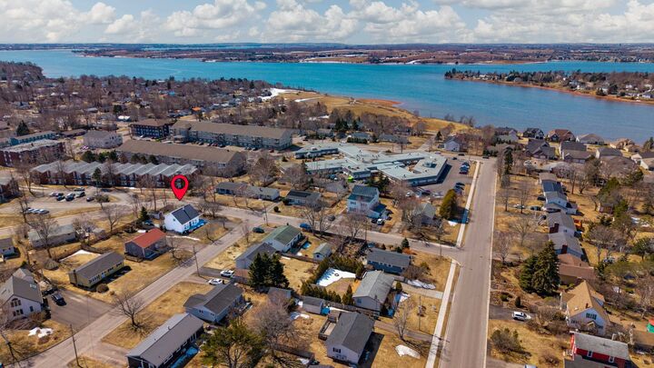 Property Photo:  6 Shell Court  PE C1A 2Z8 