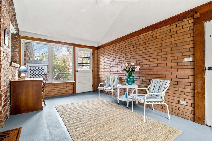 Property Photo:  1 Ledgewood Rd  MA 01887 