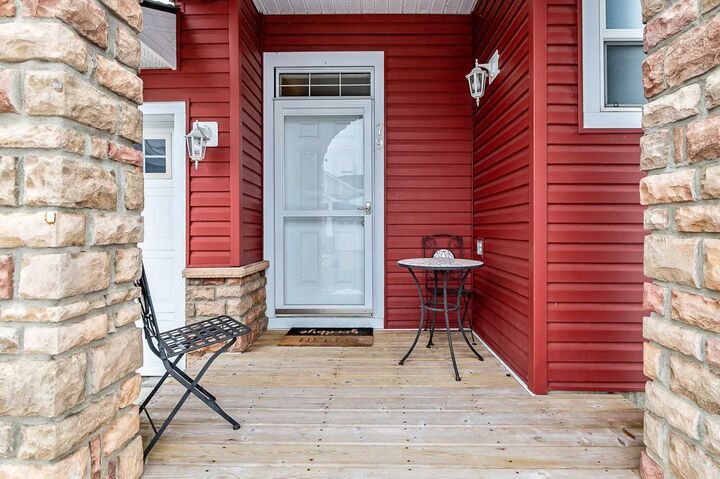 Property Photo:  79 Tucker Circle  AB T1S 2J7 