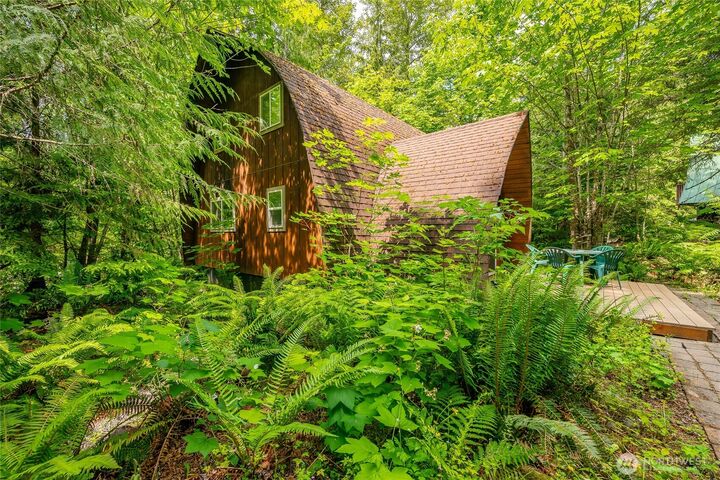 Property Photo:  14001  Welcome Road  WA 98244 