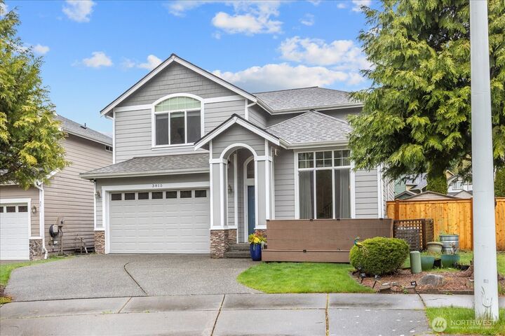 Property Photo:  3815  161st Place SE  WA 98012 