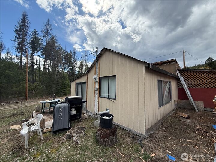Property Photo:  7  Hazel Lane  WA 99166 