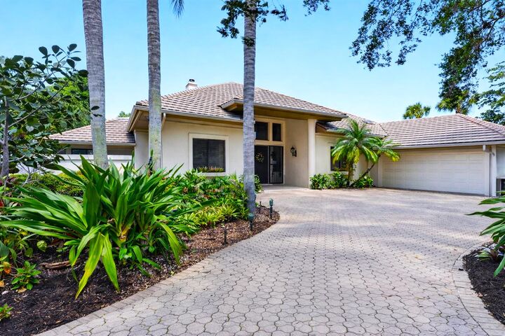 Property Photo:  6460 SE Winged Foot Drive  FL 34997 
