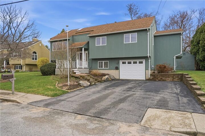 Property Photo:  77 Valley View Drive  RI 02921 