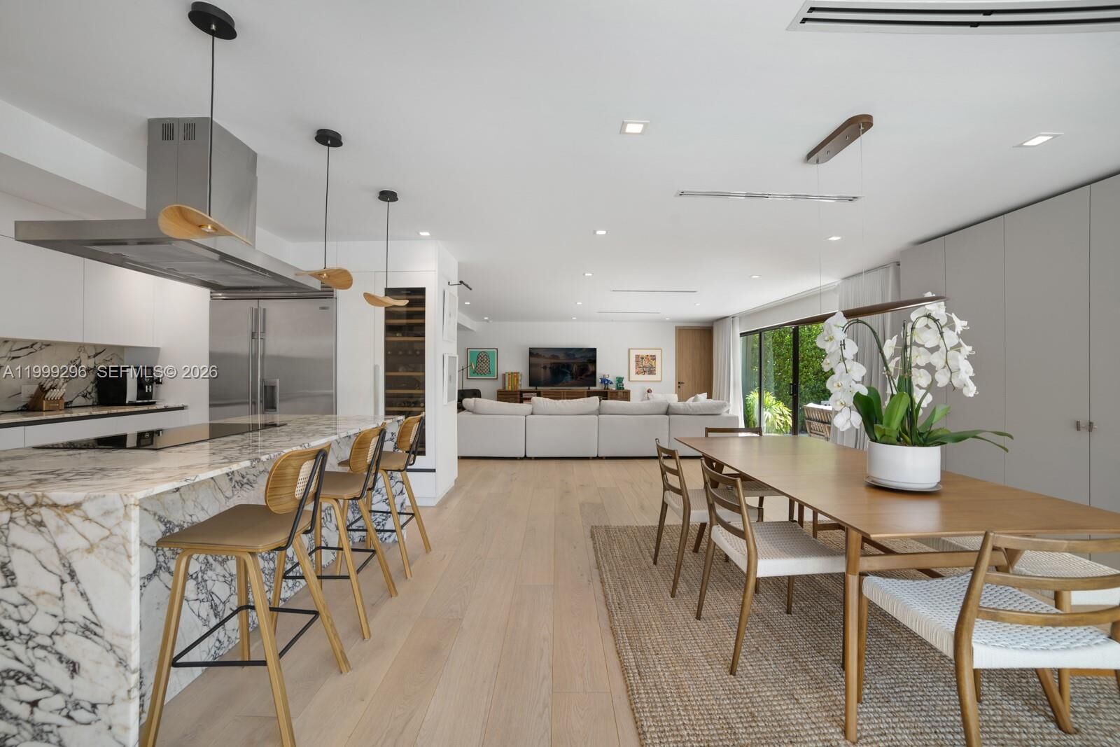 Property Photo:  70 Samana Dr  FL 33133 