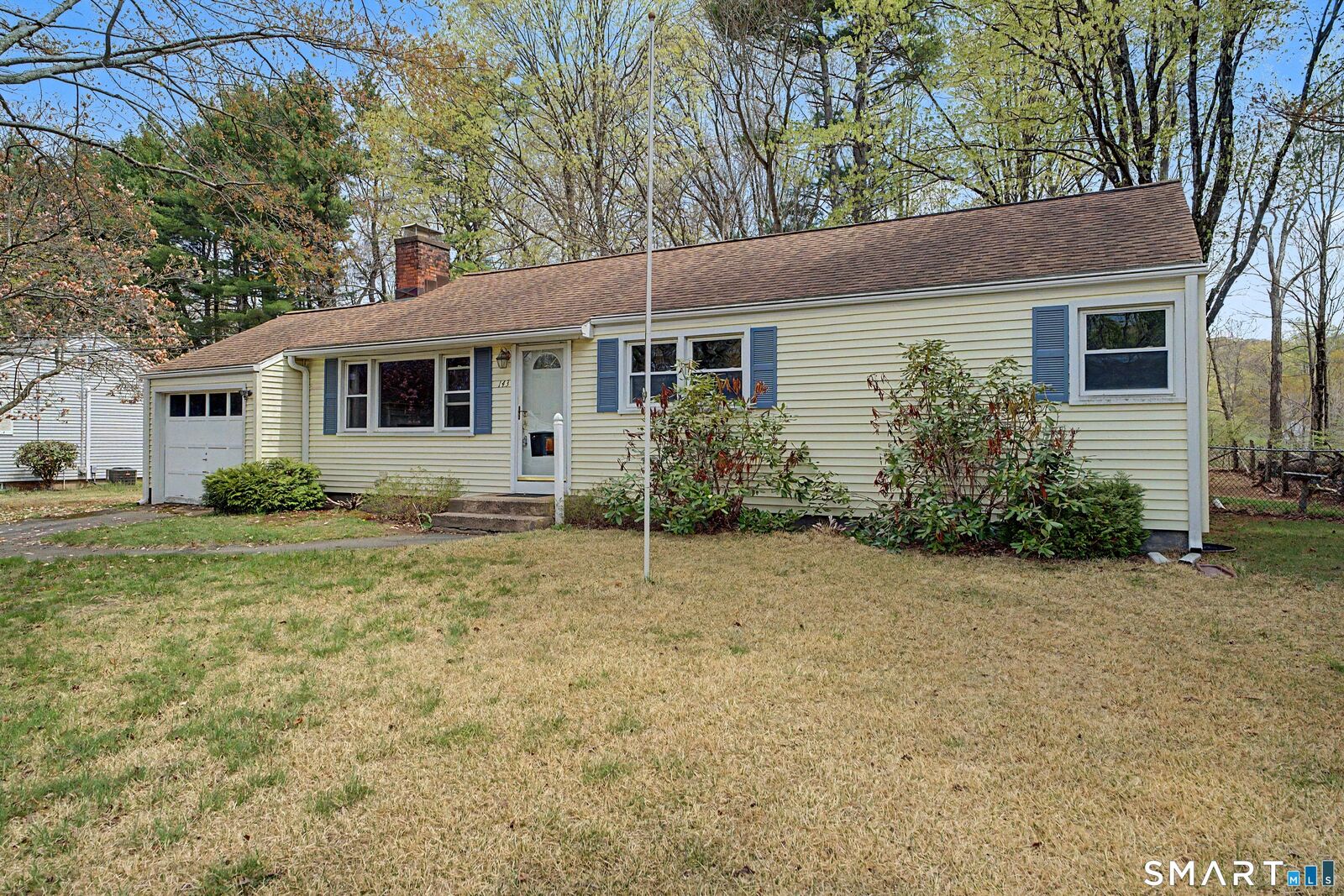 Property Photo:  143 South New Road  CT 06518 