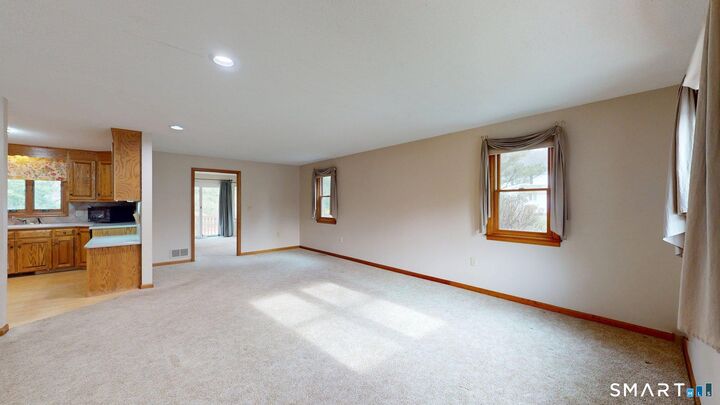 Property Photo:  96 Oldefield Farms Road 96  CT 06082 
