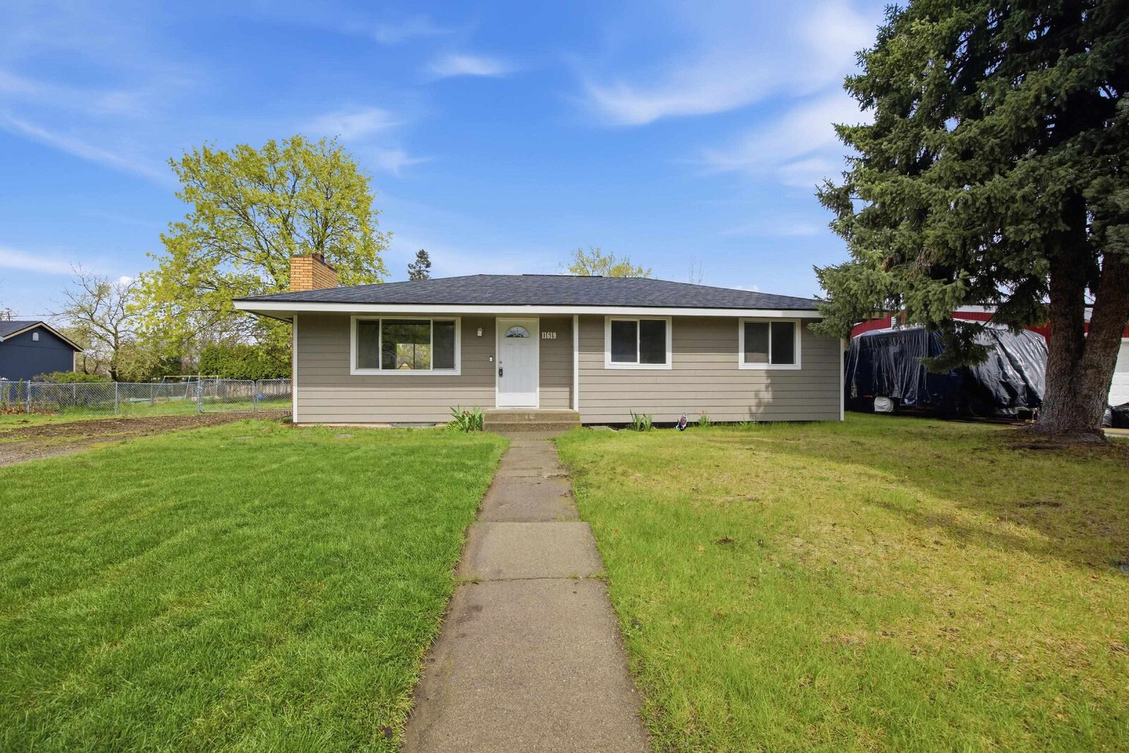 Property Photo:  11619 E Buckeye Ave  WA 99206 