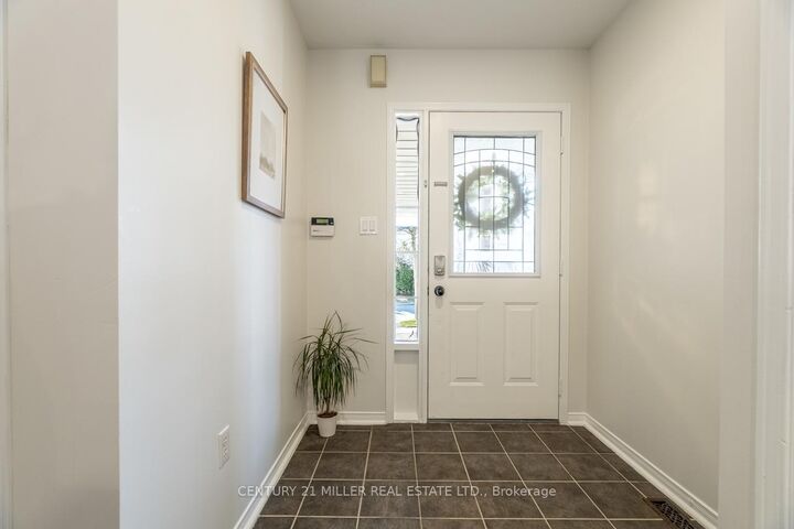 Property Photo:  53 Dills Crescent  ON L9T 5P2 