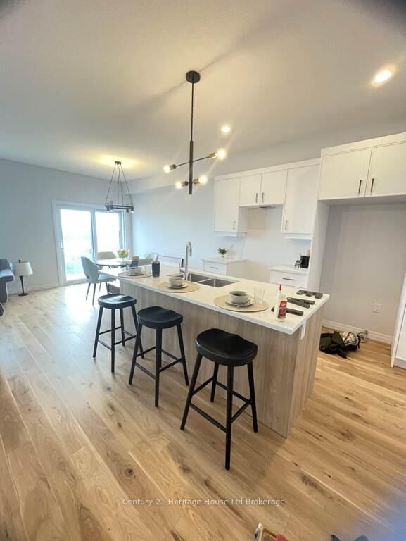Property Photo: