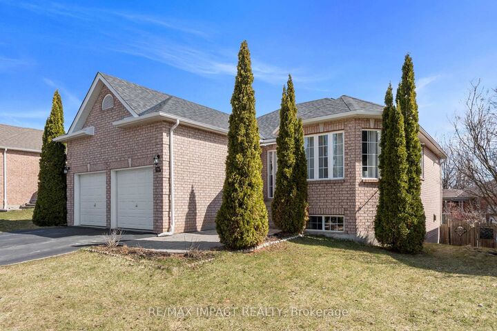 Property Photo: 766 Munson Crescent ON K9A 5N9
