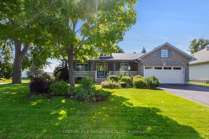 Property Photo:  26 Moore Street  ON K0A 2Z0 