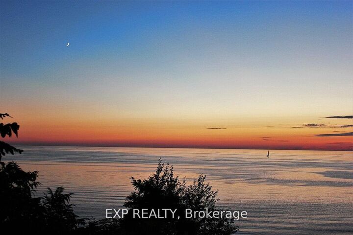 13 Irene Crescent — photo 1