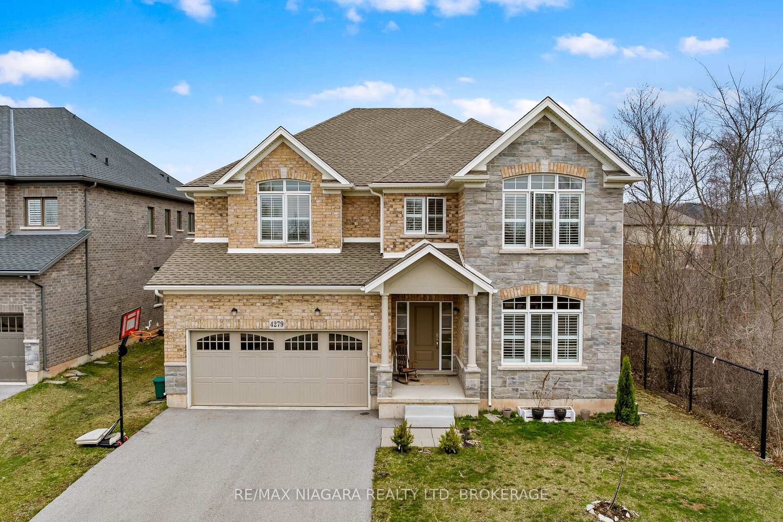 Property Photo: 4279 Willick Road ON L2G 0Y3