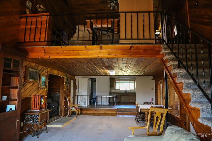 Property Photo:  2060 Missman Road  ID 83612 