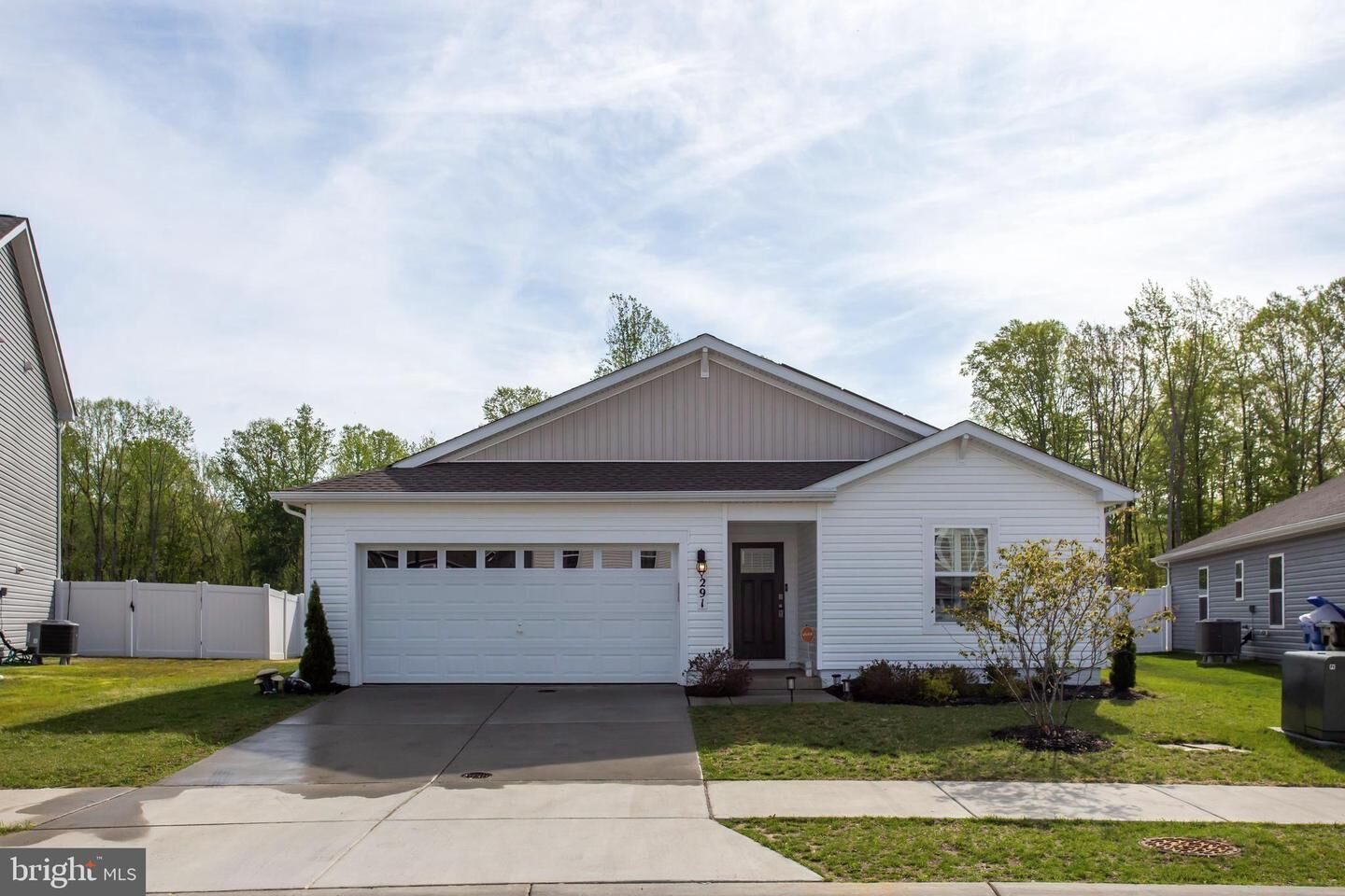Property Photo:  291 Forest Edge Ave  MD 20646 
