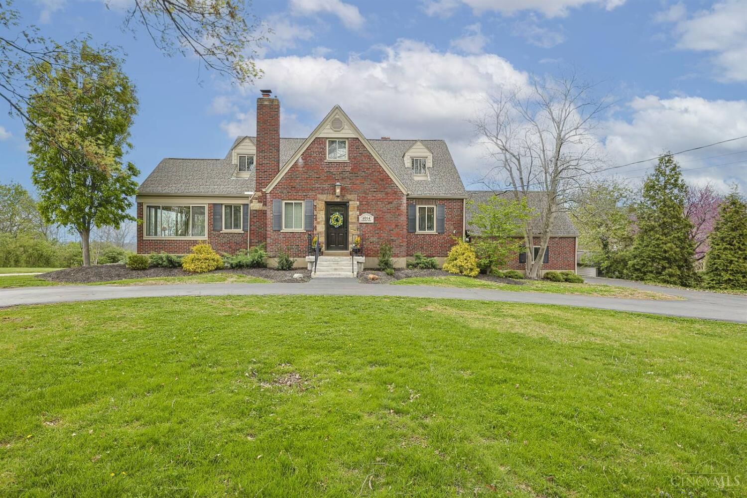 Property Photo:  6014 Cherokee Drive  OH 45243 