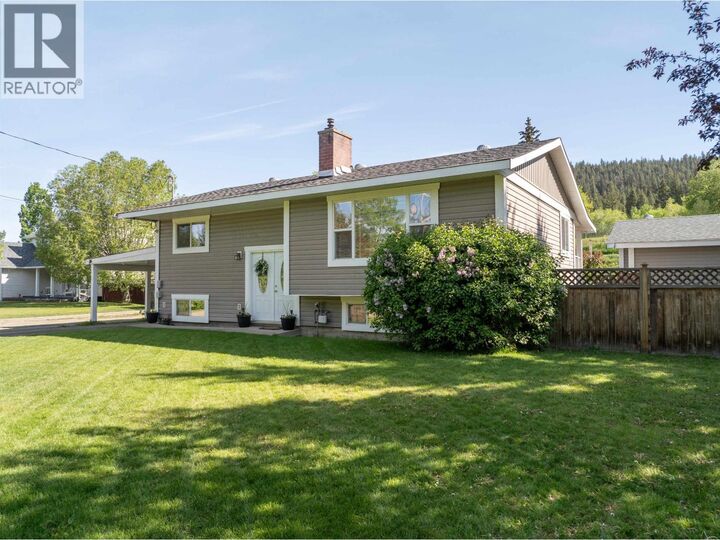 5665 Horse Lake Road — photo 1