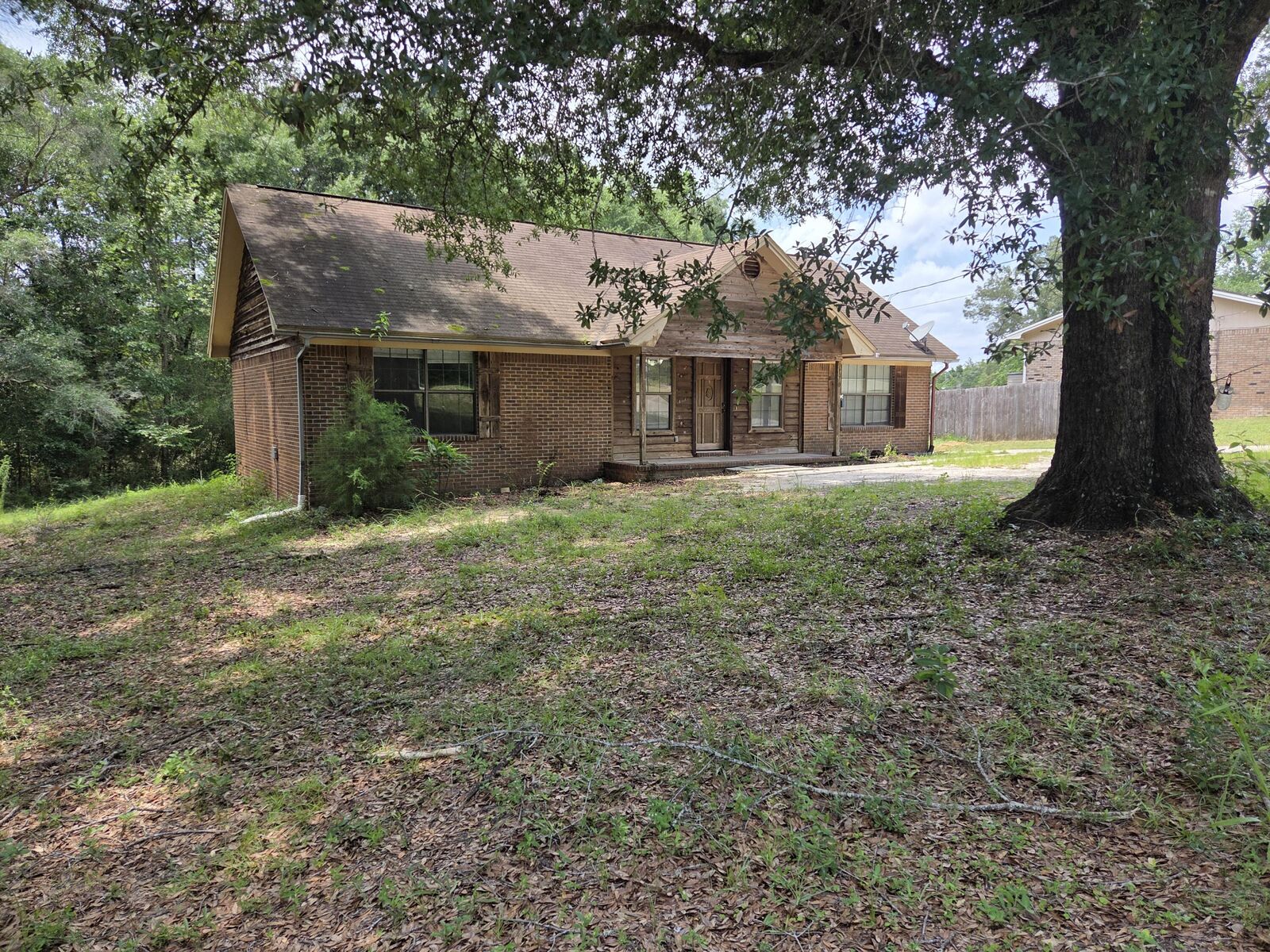 Property Photo:  170 Ridge Lake Road  FL 32536 