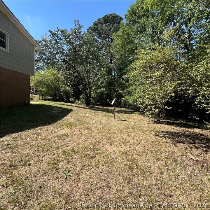 Property Photo:  2006 Shiloh Drive  NC 28304 