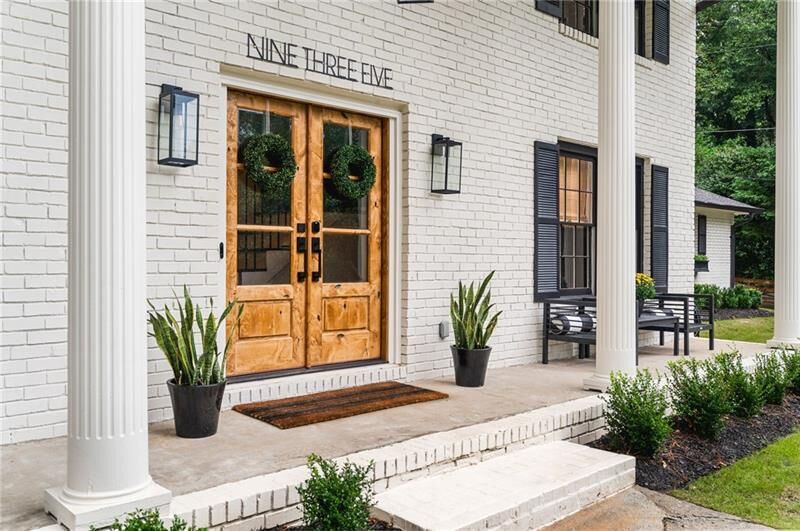 Property Photo:  935 Wordsworth Drive  GA 30075 