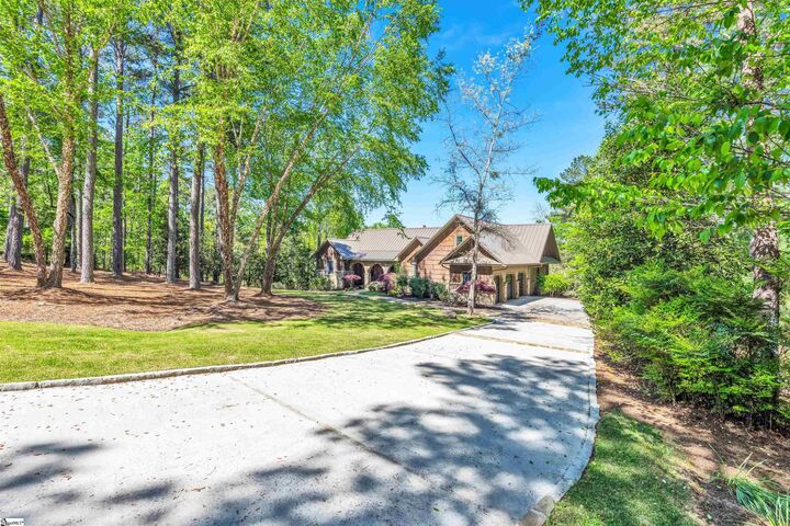 Property Photo:  301 Augusta Way  SC 29685 