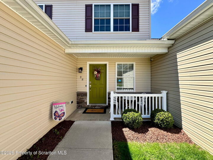 Property Photo:  28 Harding Avenue  PA 18446 