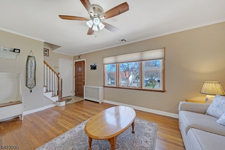 Property Photo:  58 Phyllis Rd  NJ 07052 