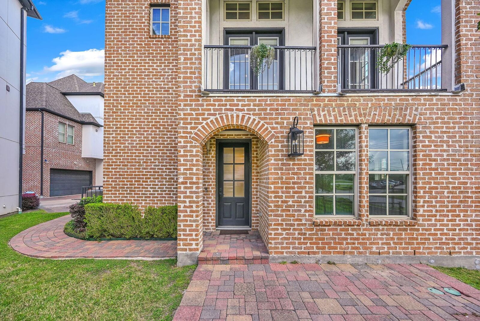 Property Photo: 9644 Knight Road TX 77045
