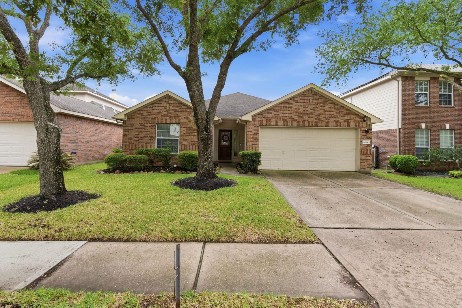 Property Photo: 16531 Sperry Gardens Drive TX 77095