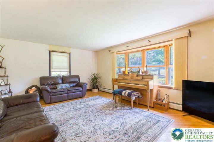 Property Photo:  255 Park Drive  PA 18930 