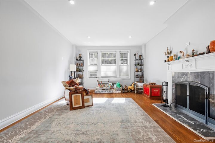 Property Photo:  25 Parkview Ave 1A  NY 10708 