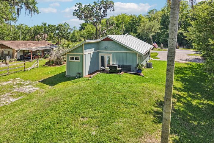 Property Photo:  2695 Holiday Woods Drive  FL 34744 