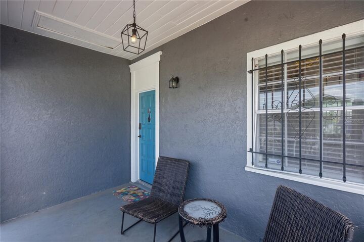 Property Photo:  2318 W Cordelia Street  FL 33607 