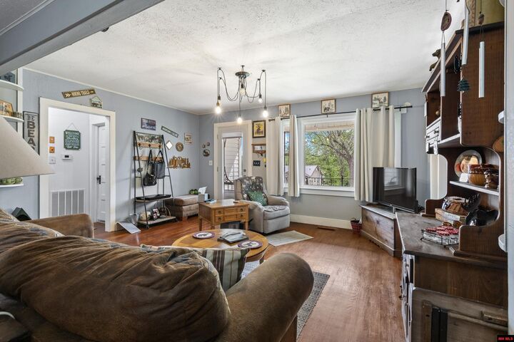 Property Photo:  1104 North Lucille  AR 72601 