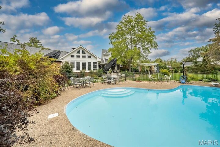 Property Photo:  12580 Durbin Drive  MO 63141 