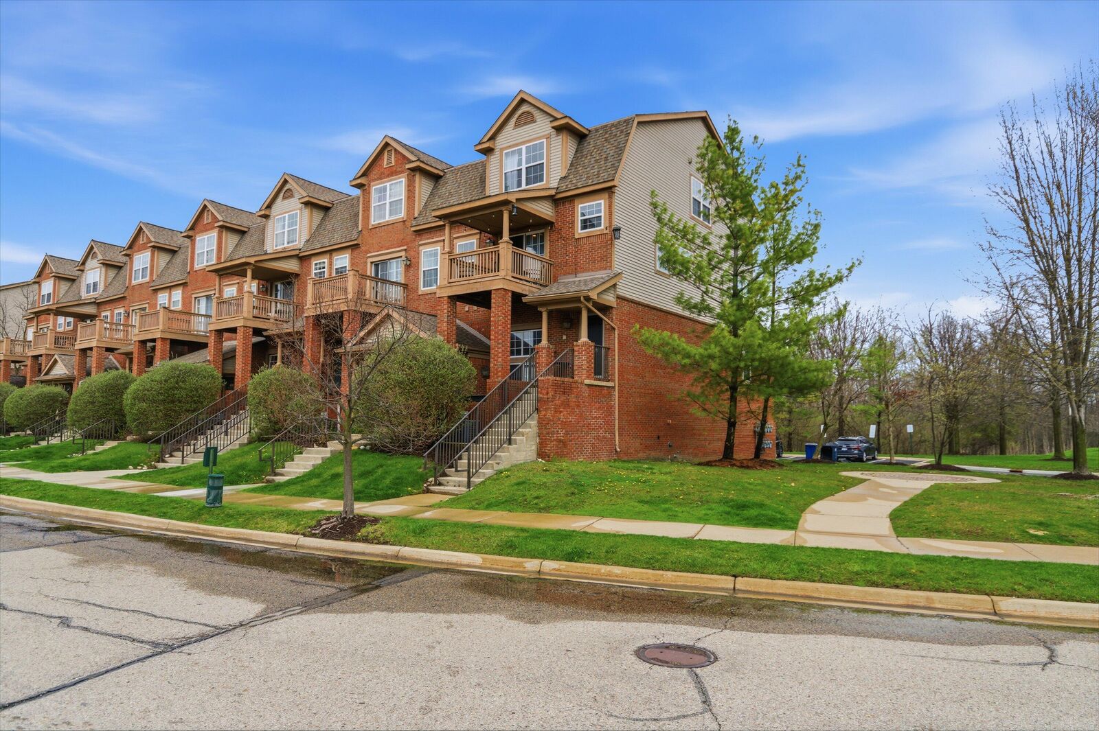 Property Photo:  2865 Barclay Way  MI 48105 