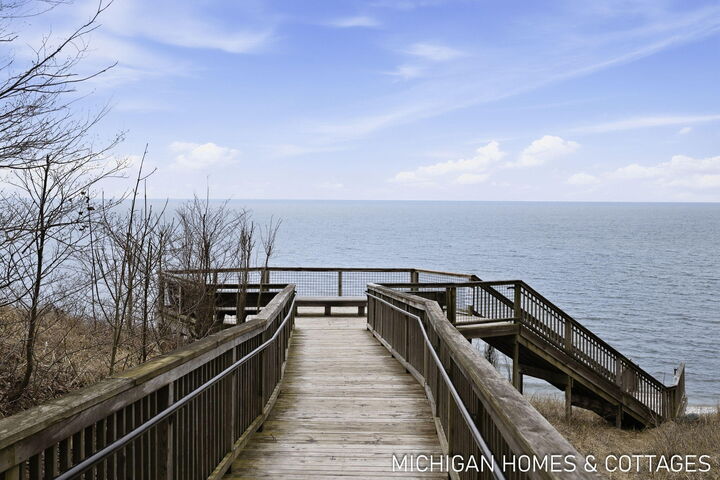Property Photo:  5484 Lakeshore Avenue  MI 49424 