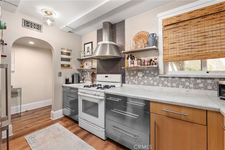 Property Photo:  4807 Beck 2  CA 91601 