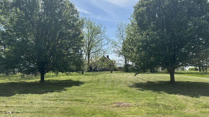 Property Photo:  408 College St  TN 37083 