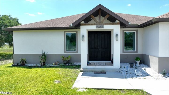 Property Photo:  7655 17th Place  FL 33935 