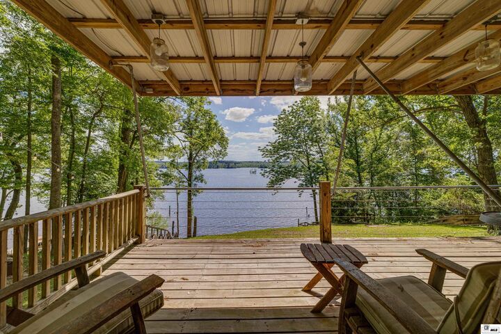 Property Photo:  674 Sandfield Road  LA 71241 