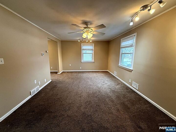 Property Photo:  73 Horton Avenue 2  NJ 07506 