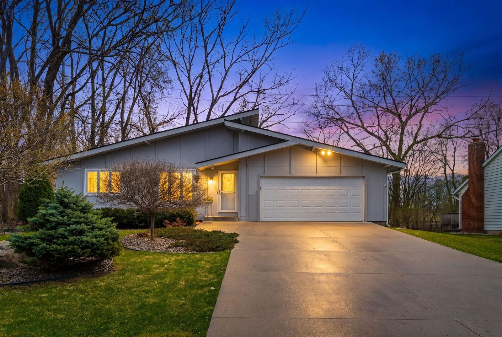 Property Photo:  1286 Castle Court  MN 55427 