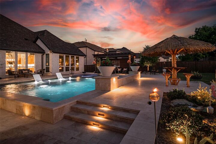 Property Photo:  1920 Lotus Court  TX 76052 