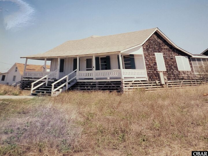 Property Photo:  312 W Blue Jay Street  NC 27959 