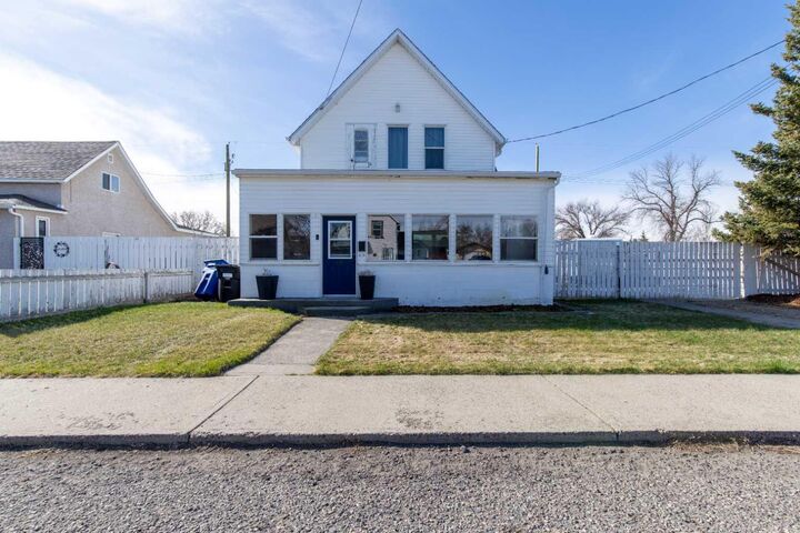 446 21 Street — photo 1